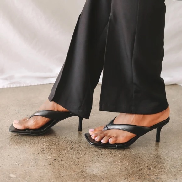 Lulus Berlynn Square Black Heel - Picture 2 of 6